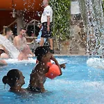 Hotel Alinalex - Paradisul Acvatic